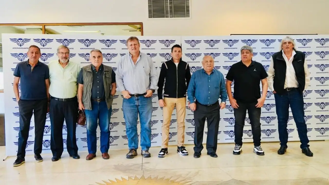 Los gremios del transporte se unieron contra la presión del Gobierno y hablaron de paro