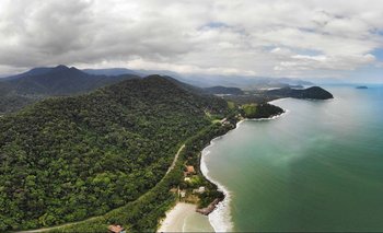 A cuatro horas de Argentina: la playa paraíso de Brasil para quienes buscan olas perfectas | Vacaciones