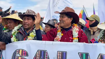 Enfrentamientos ente seguidores de Morales y Arce en la "Marcha para Salvar Bolivia" Enfrentamientos ente seguidores de Morales y Arce en la "Marcha para Salvar Bolivia"