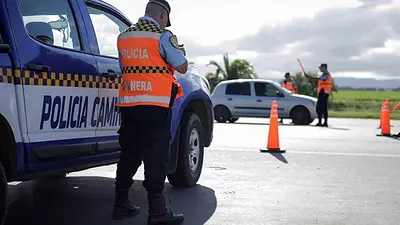 Córdoba: en medio de controles, dos policías de la Caminera fueron atropellados este fin de semana Córdoba: en medio de controles, dos policías de la Caminera fueron atropellados este fin de semana