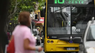 Paro de colectivos en Santa Fe: qué líneas no funcionan este martes Paro de colectivos en Santa Fe: qué líneas no funcionan este martes