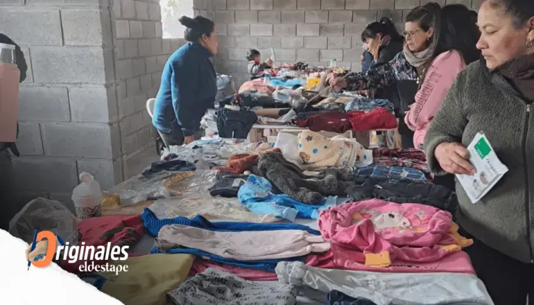 Golpeados por la crisis de Milei, volvieron al trueque de los 2000: "Compro mercadería y lo cambio por platos de comida"