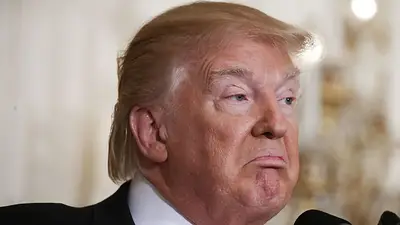 Trump despedirá a 10 mil trabajadores del Departamento de Salud Trump despedirá a 10 mil trabajadores del Departamento de Salud