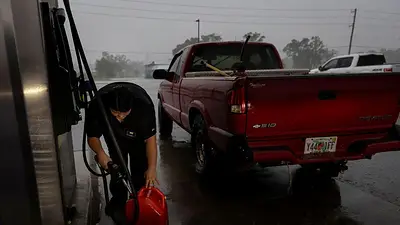 El huracán Helene se dirige hacia Florida con fuertes vientos y una marejada ciclónica El huracán Helene se dirige hacia Florida con fuertes vientos y una marejada ciclónica