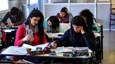 Nueva secundaria en CABA: las 15 claves y qué pasará con las materias, repitencia y duración Nueva secundaria en CABA: las 15 claves y qué pasará con las materias, repitencia y duración