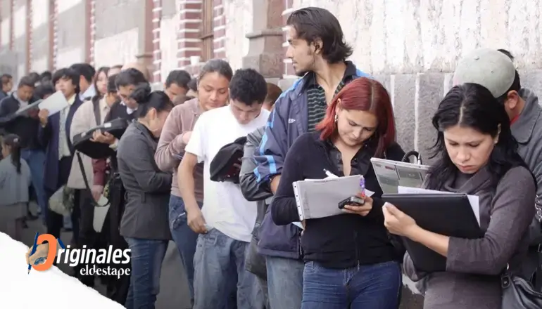 La desocupación no se dispara con la crisis por dos problemas que el Gobierno no logra frenar