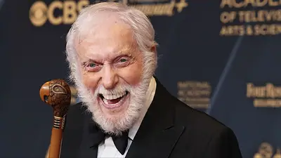 Dick Van Dyke. Dick Van Dyke.