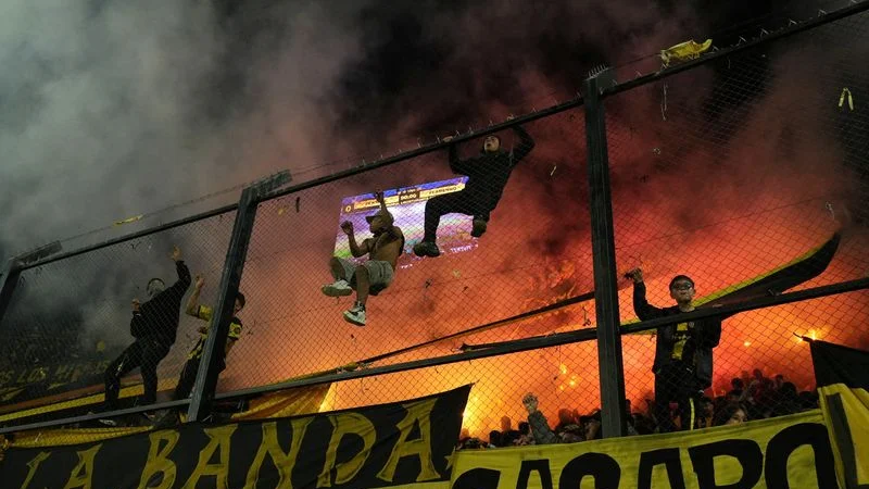 Peñarol elimina a Flamengo y pasa a semifinales de la Libertadores tras 13 años
