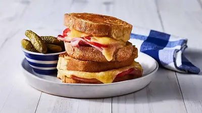tostado, queso, jamón, sándwich tostado, queso, jamón, sándwich