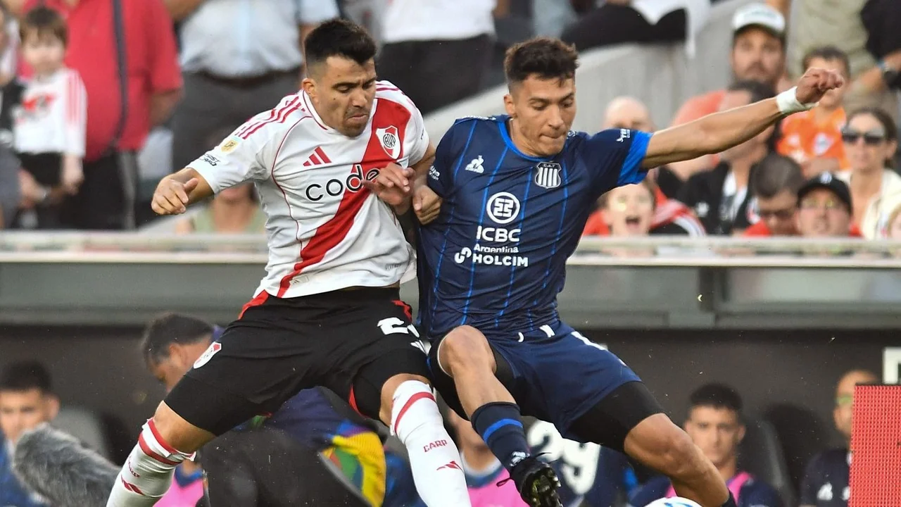 River Plate perdió con Talleres de Córdoba y se aleja en el torneo: el resumen completo