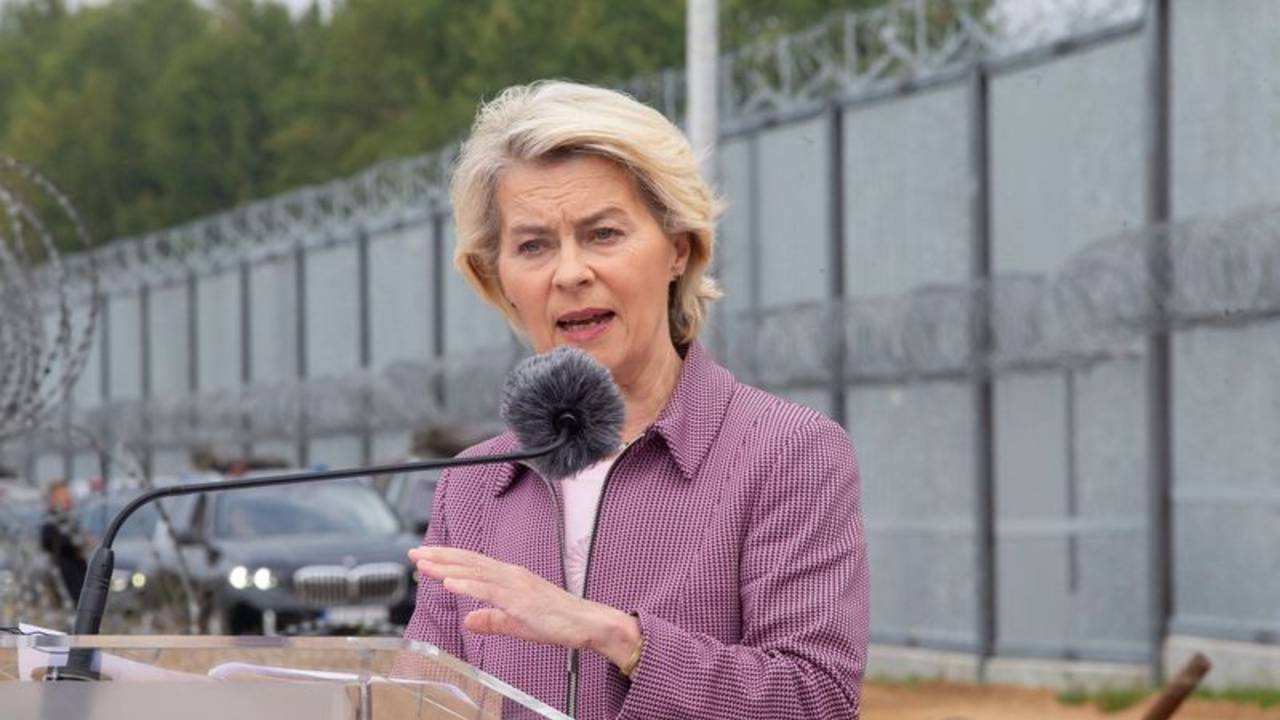 UE dice que GPS del avión de Von der Leyen fue interferido y sospecha de Rusia