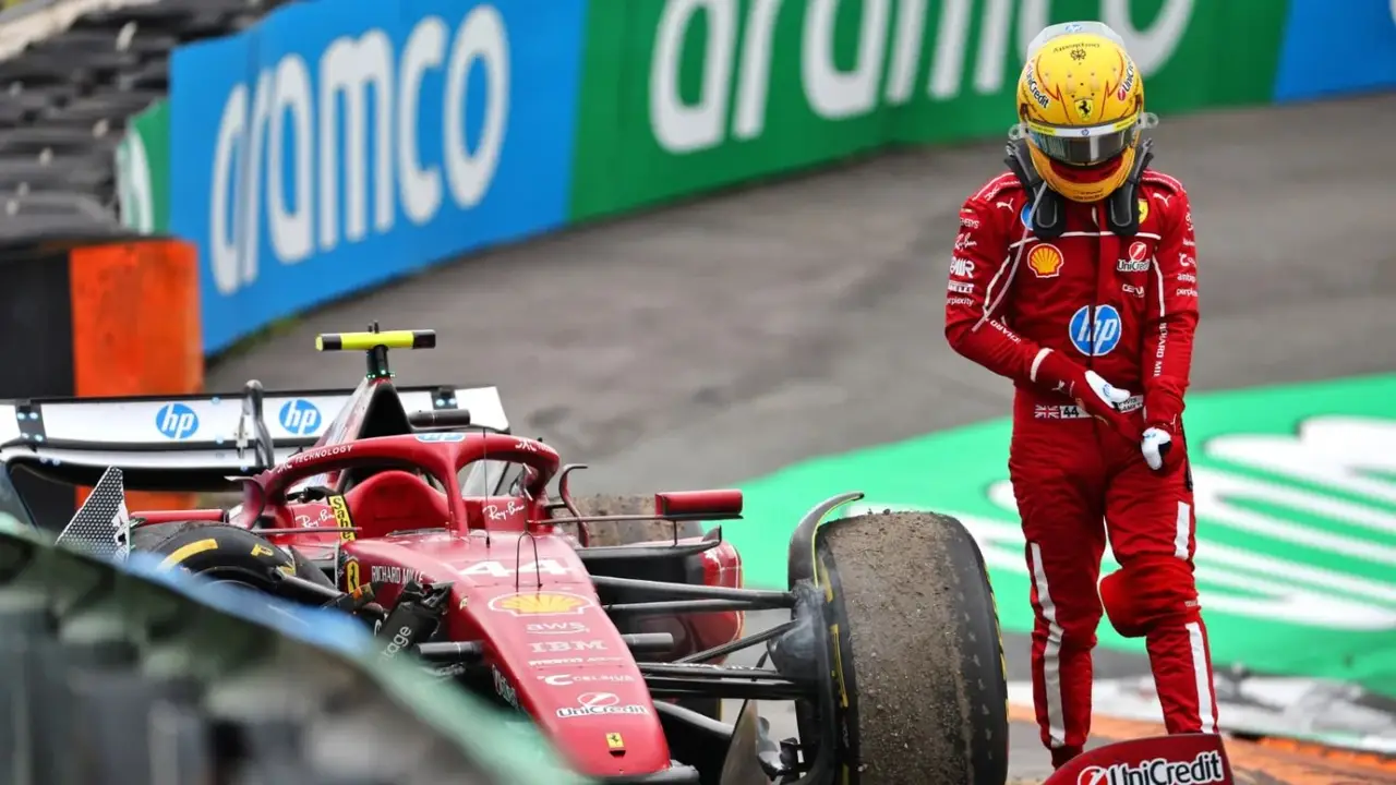 Lewis Hamilton tras bajarse del SF-25 en Zandvoort