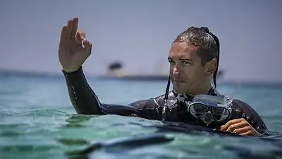 Hacía buceo en las Bahamas y sufrió un grave accidente: su familia recauda fondos para ayudarlo Hacía buceo en las Bahamas y sufrió un grave accidente: su familia recauda fondos para ayudarlo