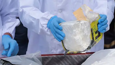 Narcorredes balcánicas arrastran a África occidental al negocio de cocaína, según un informe Narcorredes balcánicas arrastran a África occidental al negocio de cocaína, según un informe