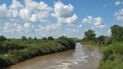 ALERTA tormenta de Santa Rosa: un importante río puede crecer hasta 10 metros de altura y hay evacuaciones ALERTA tormenta de Santa Rosa: un importante río puede crecer hasta 10 metros de altura y hay evacuaciones