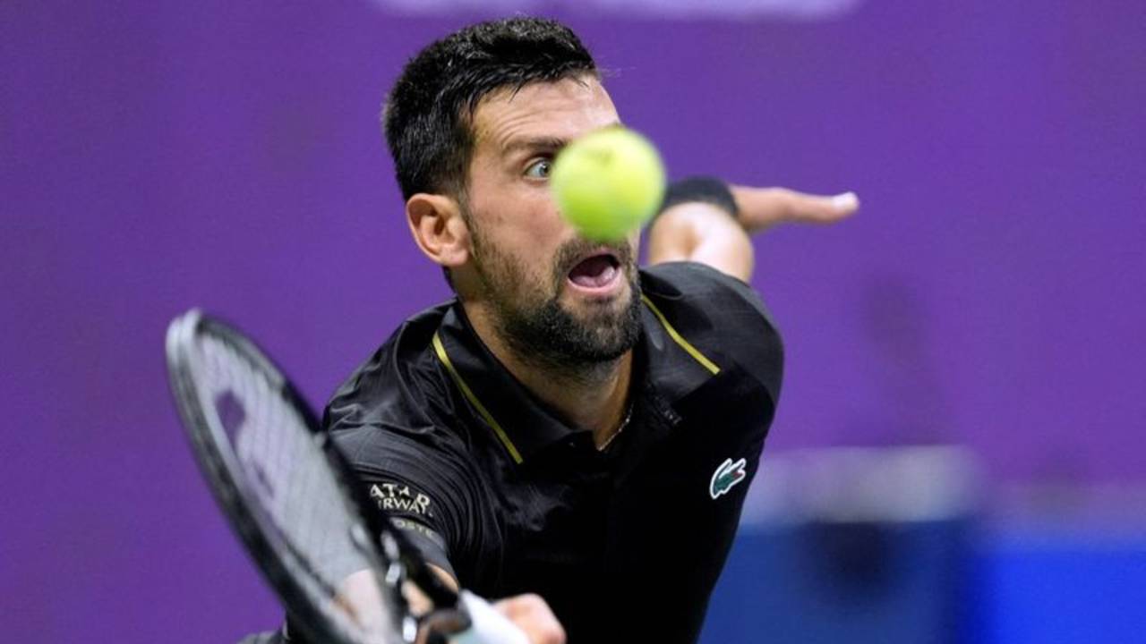 Djokovic alcanza las semifinales del Abierto de EEUU tras ganar a Fritz