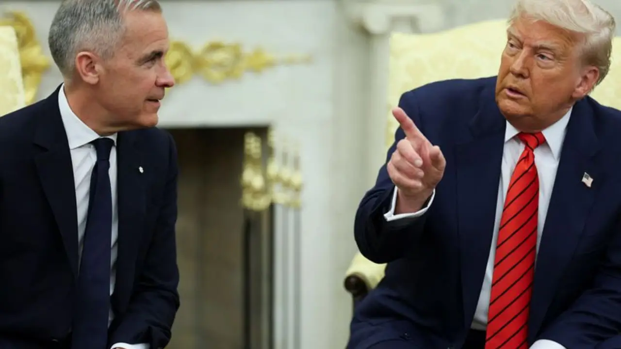 Primer ministro canadiense dice que habló con Trump el lunes, califica conversación de buena