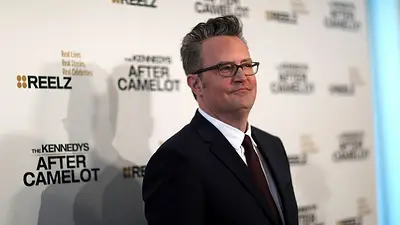"Reina de la Ketamina" se declara culpable de muerte por drogas de actor de "Friends" Matthew Perry "Reina de la Ketamina" se declara culpable de muerte por drogas de actor de "Friends" Matthew Perry