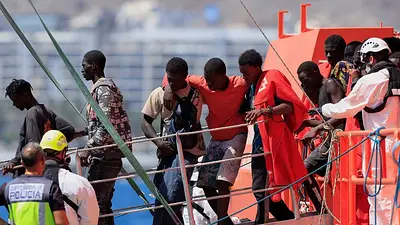 Mueren seis migrantes intentando llegar a España Mueren seis migrantes intentando llegar a España