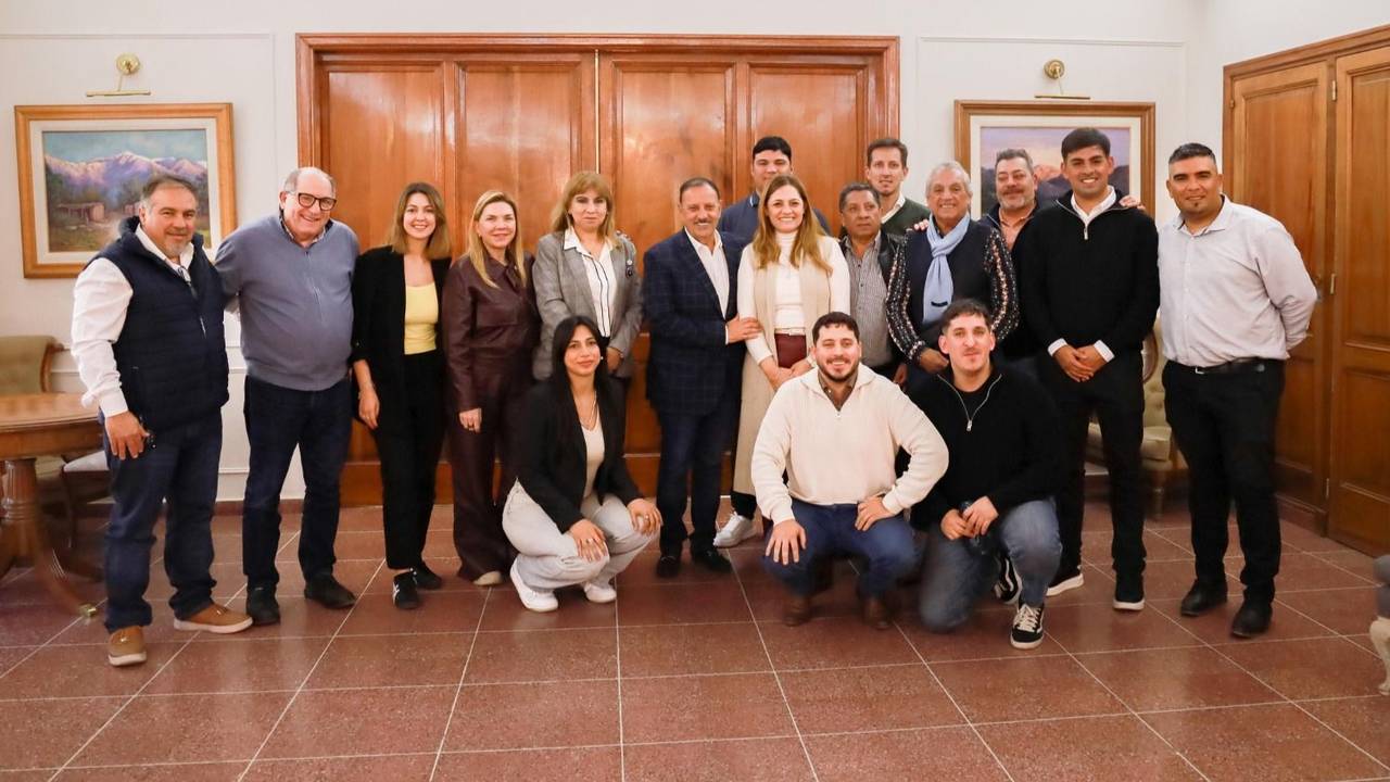 "Otra Argentina es posible": el gobernador Ricardo Quintela respaldó al Movimiento Nacional Sindical Peronista