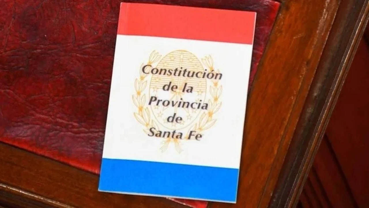 Tras habilitarle la reelección a Pullaro, la Convención Reformadora sancionó cambios clave en el Poder Judicial