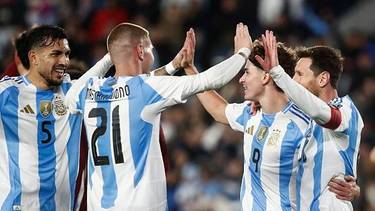 Argentina goleó a Venezuela en la despedida de Lionel Messi