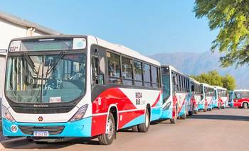 El Gobierno mantiene uno de los boletos de transporte más baratos del país | Transporte público