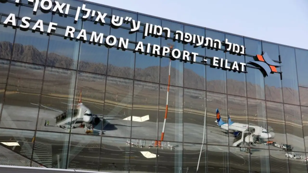 Israel afirma que dron lanzado desde Yemen alcanzó la sala de llegadas del aeropuerto Ramon