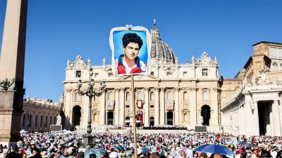 Un joven programador es consagrado como el primer santo millennial católico en ceremonia en el Vaticano Un joven programador es consagrado como el primer santo millennial católico en ceremonia en el Vaticano
