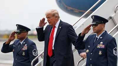 Trump lanza "última advertencia" a Hamás para que acepte el acuerdo sobre los rehenes Trump lanza "última advertencia" a Hamás para que acepte el acuerdo sobre los rehenes