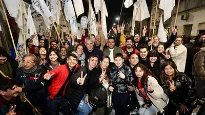 Rotundo triunfo: Ferraresi obtuvo más del 64% de los votos en Avellaneda Rotundo triunfo: Ferraresi obtuvo más del 64% de los votos en Avellaneda