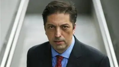 El economista Lázzari, sobre Milei: "No hay posibilidad de que mueva el plan" El economista Lázzari, sobre Milei: "No hay posibilidad de que mueva el plan"
