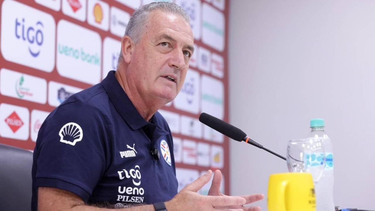 La sorpresiva decisión de Alfaro en la Selección de Paraguay con el arquero de San Lorenzo