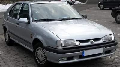 Historia de una tragedia: así es era el Renault 19 en el que murio Carlos Monzón Historia de una tragedia: así es era el Renault 19 en el que murio Carlos Monzón