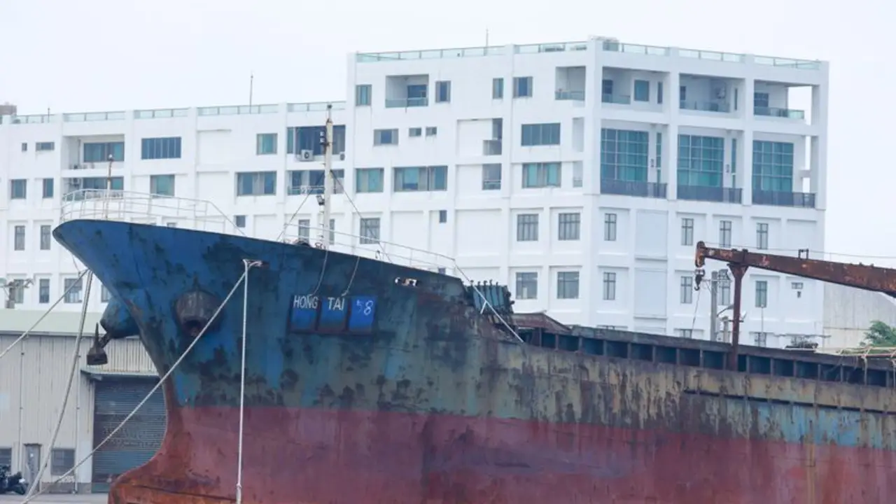 Ante la amenaza de una nueva "zona gris" china, Taiwán intensifica las patrullas de cables submarinos
