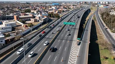 Autopista Buenos Aires- La Plata Autopista Buenos Aires- La Plata
