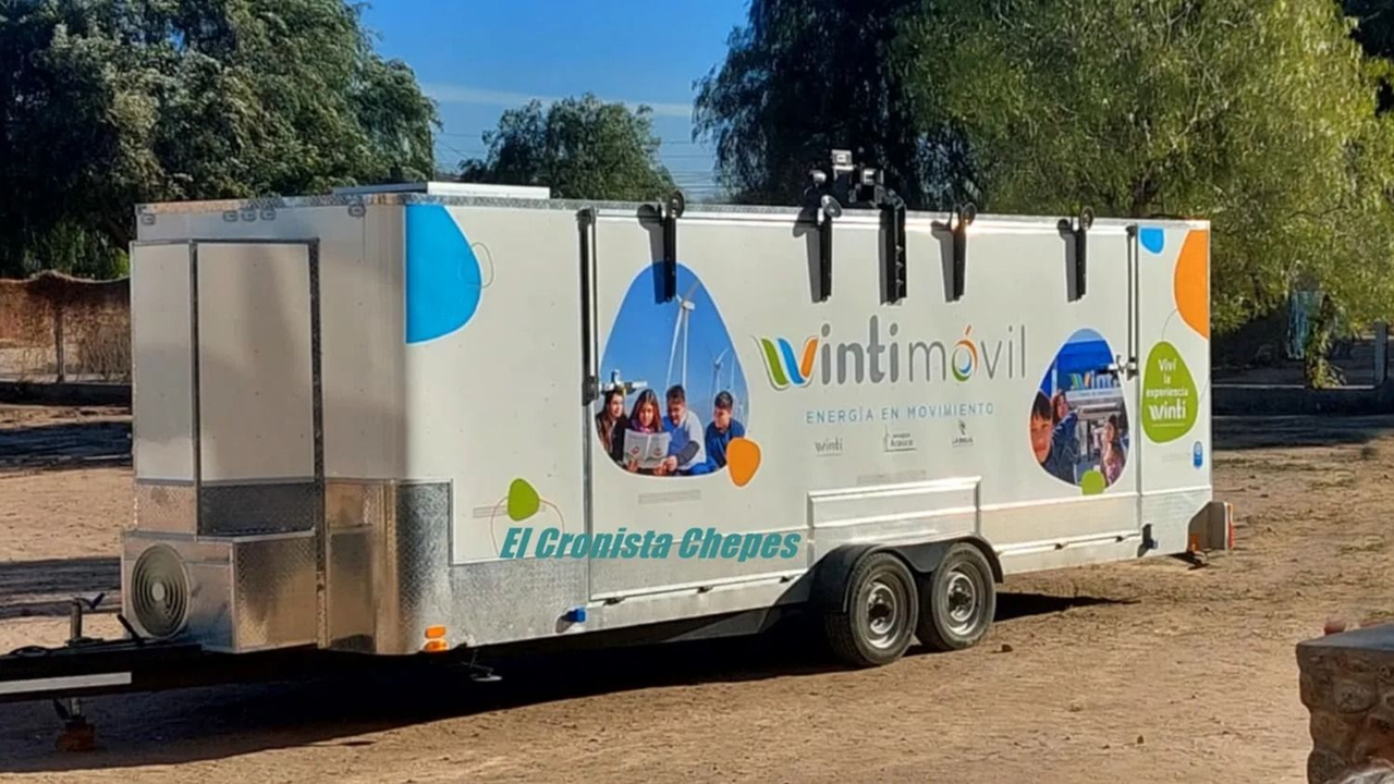 La Rioja presentó el Wintimóvil, un centro didáctico móvil que impulsa la educación en energía limpia