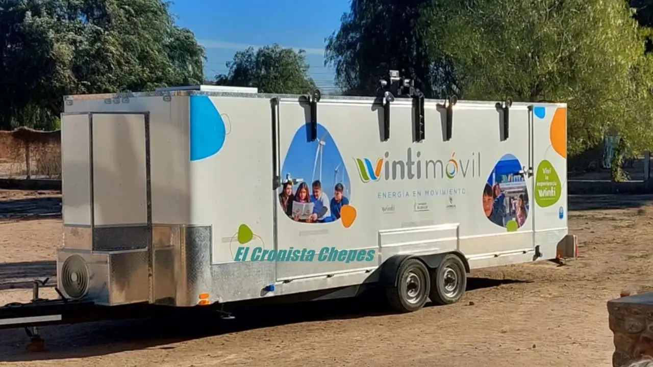 La Rioja presentó el Wintimóvil, un centro didáctico móvil que impulsa la educación en energía limpia