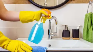 Fórmulas con bicarbonato para distintas limpiezas del hogar: cómo hacerlas