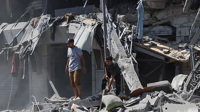 Israel intensifica ataques contra ciudad de Gaza, muchos residentes se niegan a ser evacuados Israel intensifica ataques contra ciudad de Gaza, muchos residentes se niegan a ser evacuados