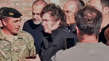 Tras el triunfo en Bahía Blanca, Milei le recortó $100 mil millones del fondo de emergencia