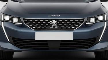 El histórico Peugeot 504 vuelve en su modelo 2025: este es el auto "hecho en Argentina"
