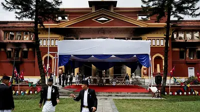 Nepal elige a tres reformistas para su gabinete provisional Nepal elige a tres reformistas para su gabinete provisional