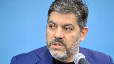 Bianco, durísimo con Milei: "Necesitamos un Presidente, no un embajador" Bianco, durísimo con Milei: "Necesitamos un Presidente, no un embajador"