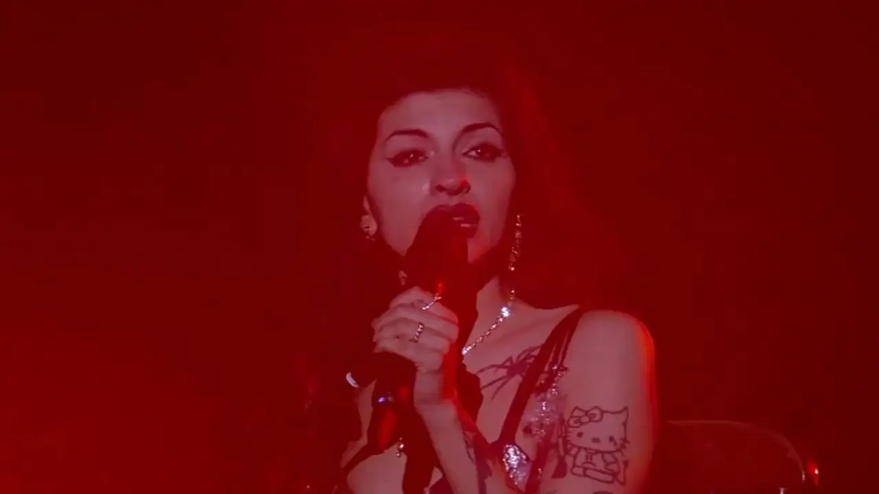 Cazzu en vivo.