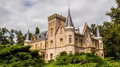 Cuál es el pueblo en Buenos Aires que tiene un castillo medieval para visitar. Qué hacer en Lobos y cómo visitar la estancia La Candelaria. Cuál es el pueblo en Buenos Aires que tiene un castillo medieval para visitar. Qué hacer en Lobos y cómo visitar la estancia La Candelaria.