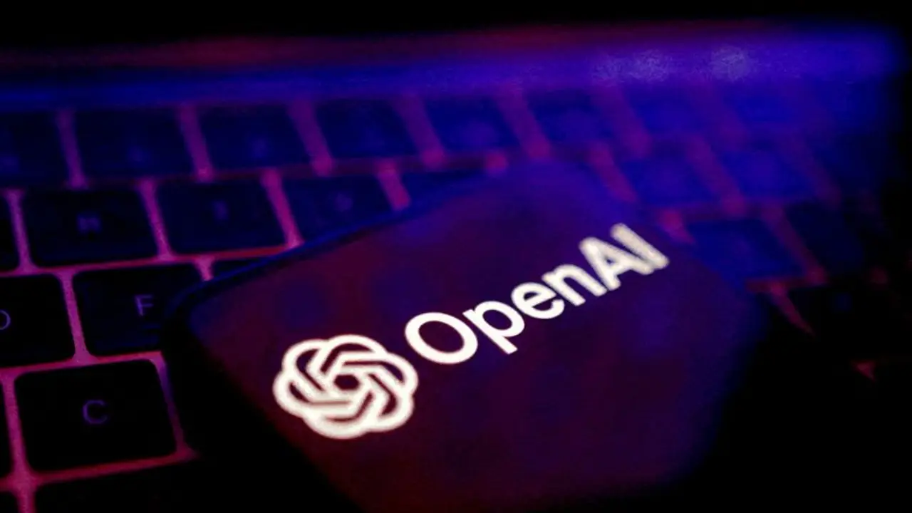 OpenAI contrata al exdirector financiero de xAI, Mike Liberatore