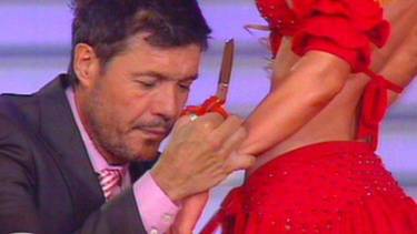 Brilló en el Bailando y le cantó las 40 a Tinelli en la cara: "Cuando arrancaste a cortar polleritas"