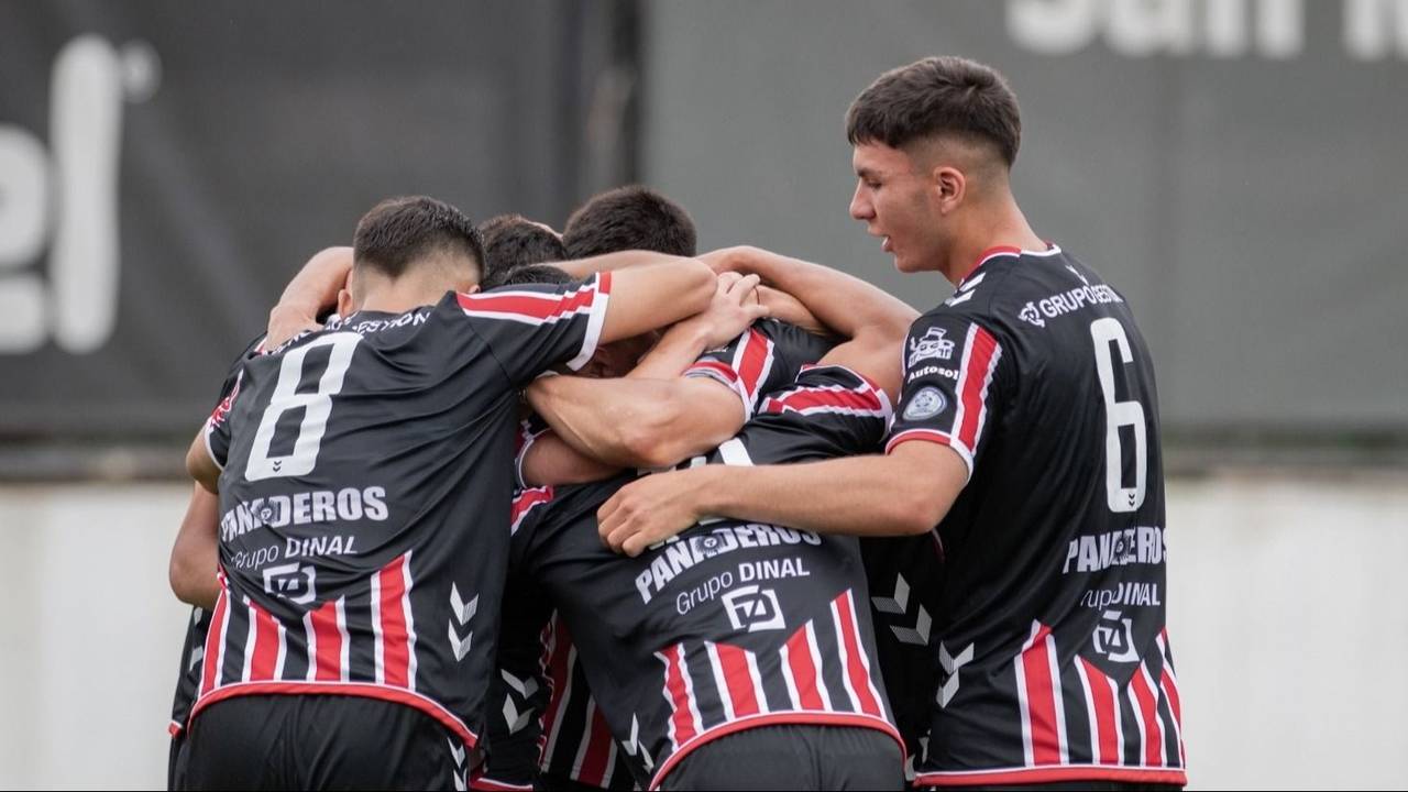 Fútbol Argentino, Chacarita, Néstor Di Pierro, Primera Nacional.