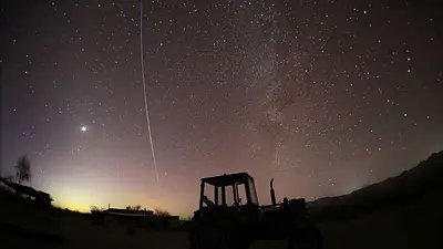 Rusia desarrolla un rival de Starlink a "gran velocidad", según el jefe espacial Rusia desarrolla un rival de Starlink a "gran velocidad", según el jefe espacial